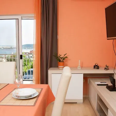 Apartament Butterfly *